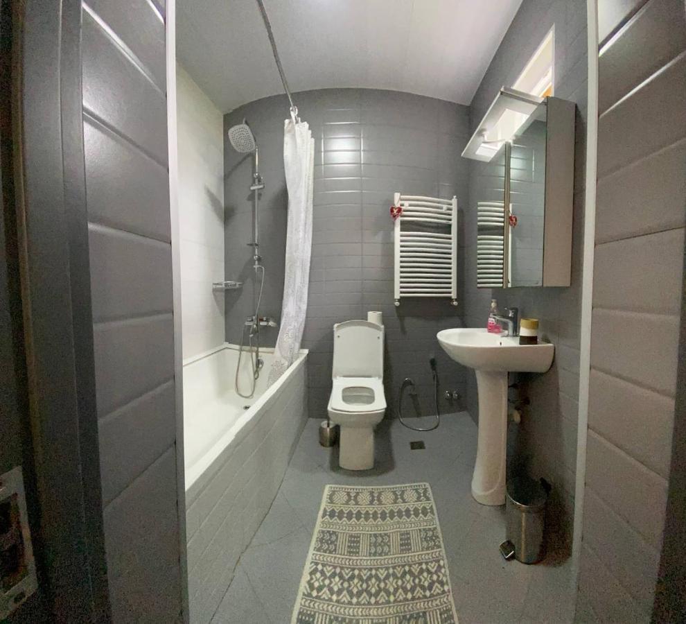 Guest House Kobuleti On Aghmashenebeli Luaran gambar