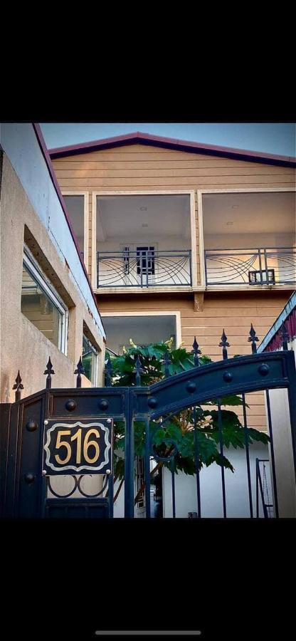 Guest House Kobuleti On Aghmashenebeli Luaran gambar