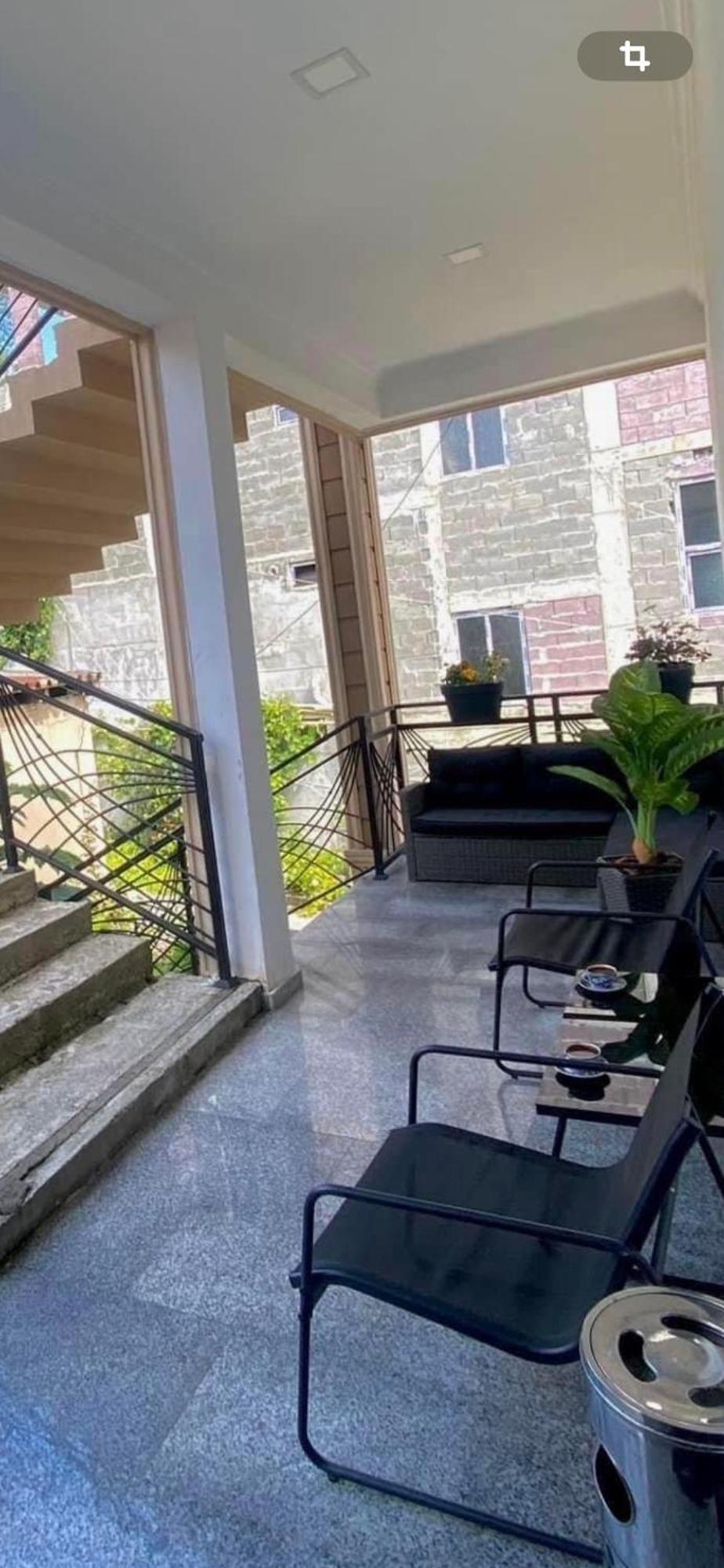 Guest House Kobuleti On Aghmashenebeli Luaran gambar
