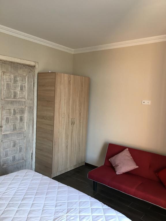 Guest House Kobuleti On Aghmashenebeli Luaran gambar