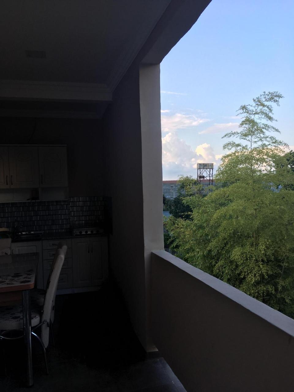 Guest House Kobuleti On Aghmashenebeli Luaran gambar
